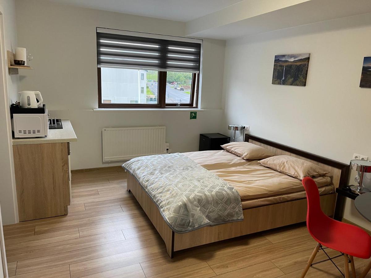 Helgrindur Guesthouse Грундарфьордур Екстериор снимка